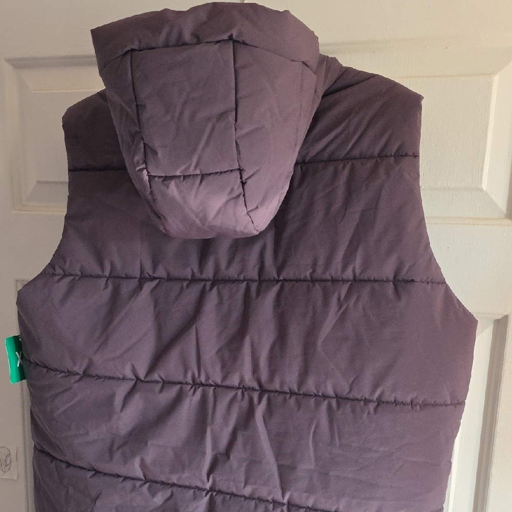 Eddie Bauer Plum Hooded, Long Puffer Vest, Size XL, NWT. - Picture 10 of 12